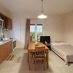 Apartment Kostas & Eleni *